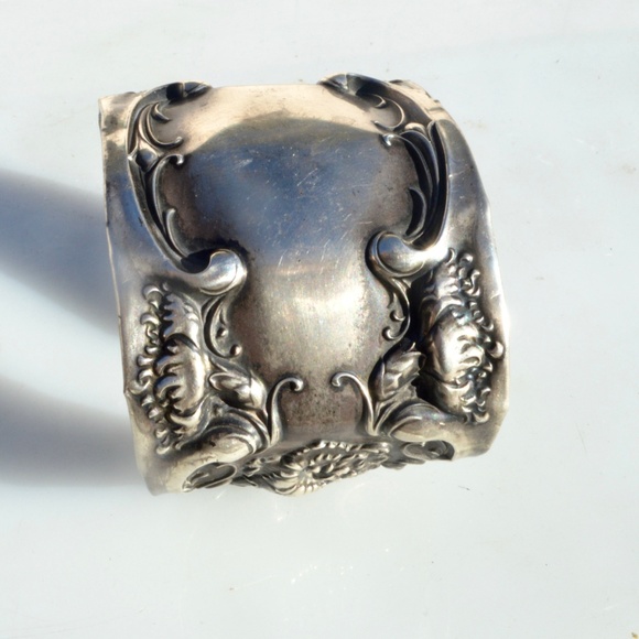Antique Art Nouveau Floral Sterling Cuff Bracelet Victorian Repoussé Baroque - Picture 3 of 8